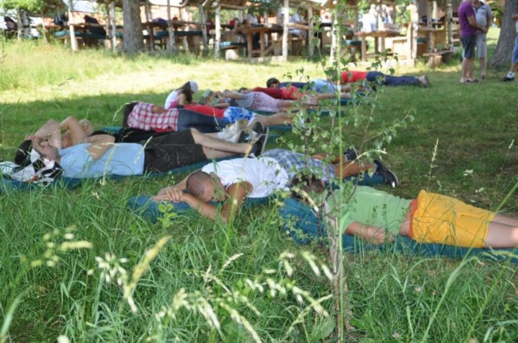 Srušila rekord: Crnogorka Dubravka ležala 117 sati i osvojila 300 eura 1 6369bb2da41cbd22dc3517274358b82d