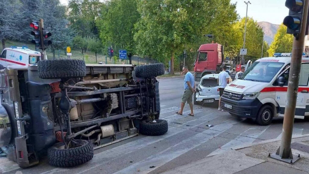Nesreća / U teškom lančanom sudaru u Mostaru troje povrijeđenih 1 Untitled 1 17
